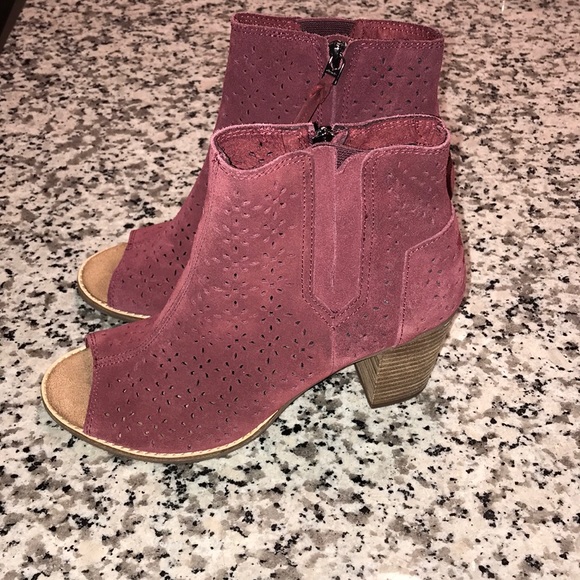 Toms Shoes - TOMS Open Toe Suede Heel